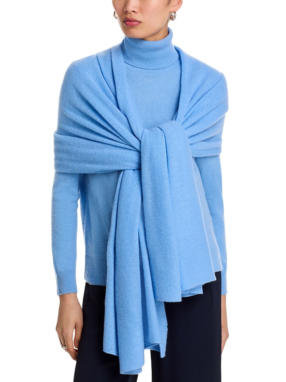 Bloomingdale’s 100% Cashmere Travel Wrap